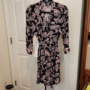 Studio Donatella Floral Wrap Robe with Pink and Black Design L/XL